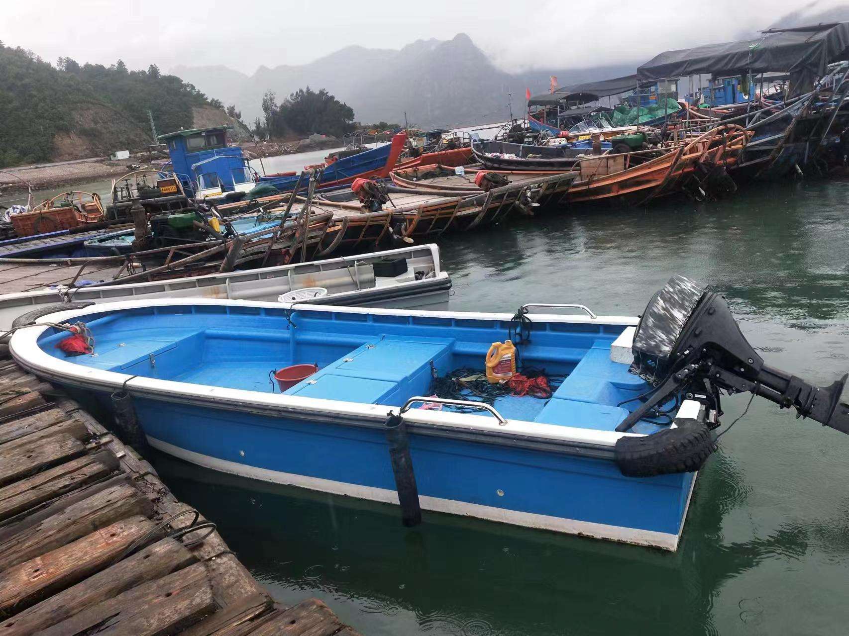 530 Sea Fishing Boat Panga Awn - огляд і ціна Fishing Equipment For Sale